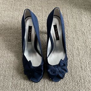 Nina Women’s Forbes Satin Peep Toe Pumps, Navy, Bow